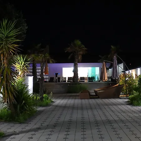 Nika ביבינייה