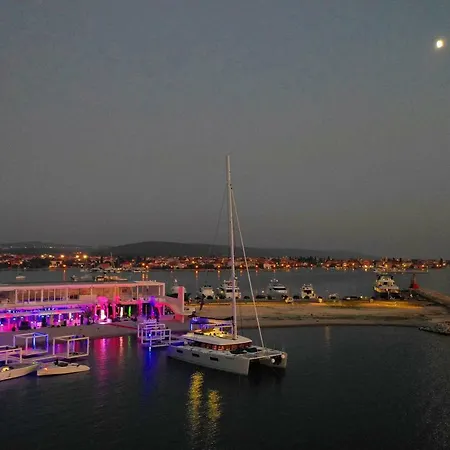 Nika ביבינייה